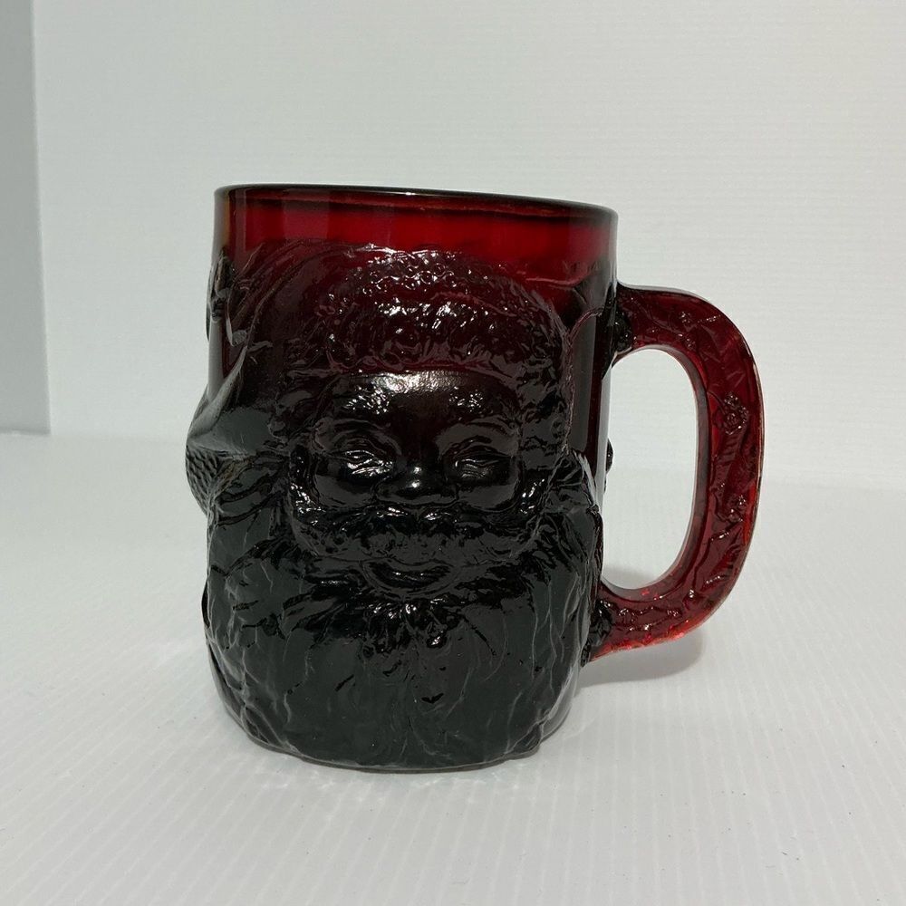 Arcoroc Ruby Red Santa Holly Glass Mug Made in France